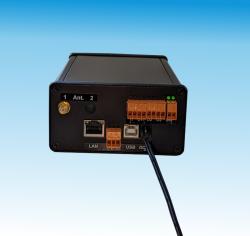 SIR-2550 RFID HF reader for DIN rail mounting